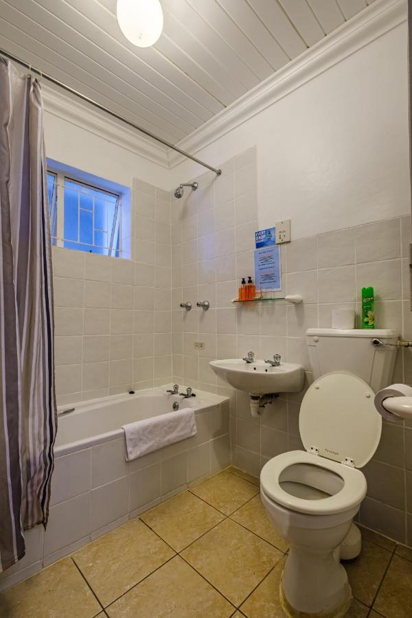 Paternoster Hotel Buitenkant foto